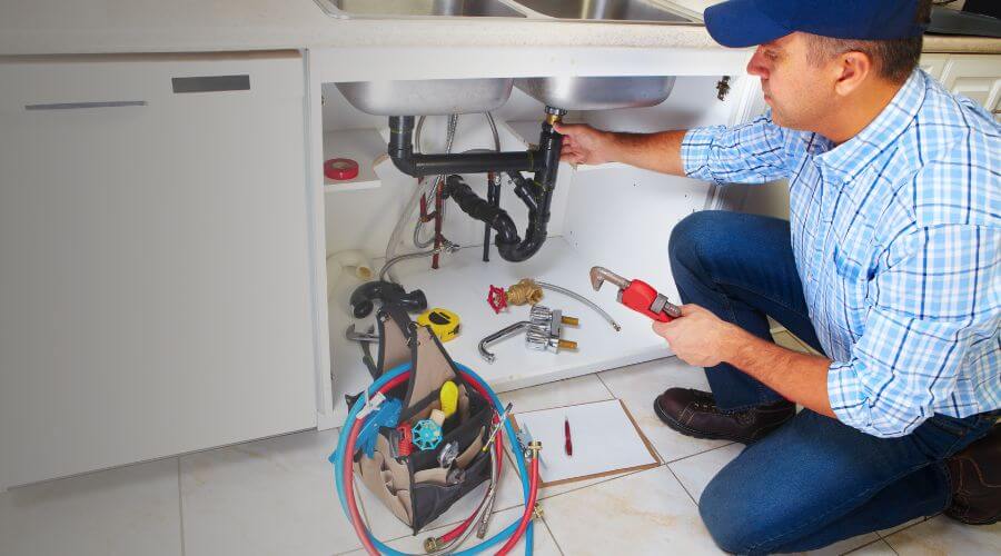 Expert burst pipe repair services in Camp Grove, IL